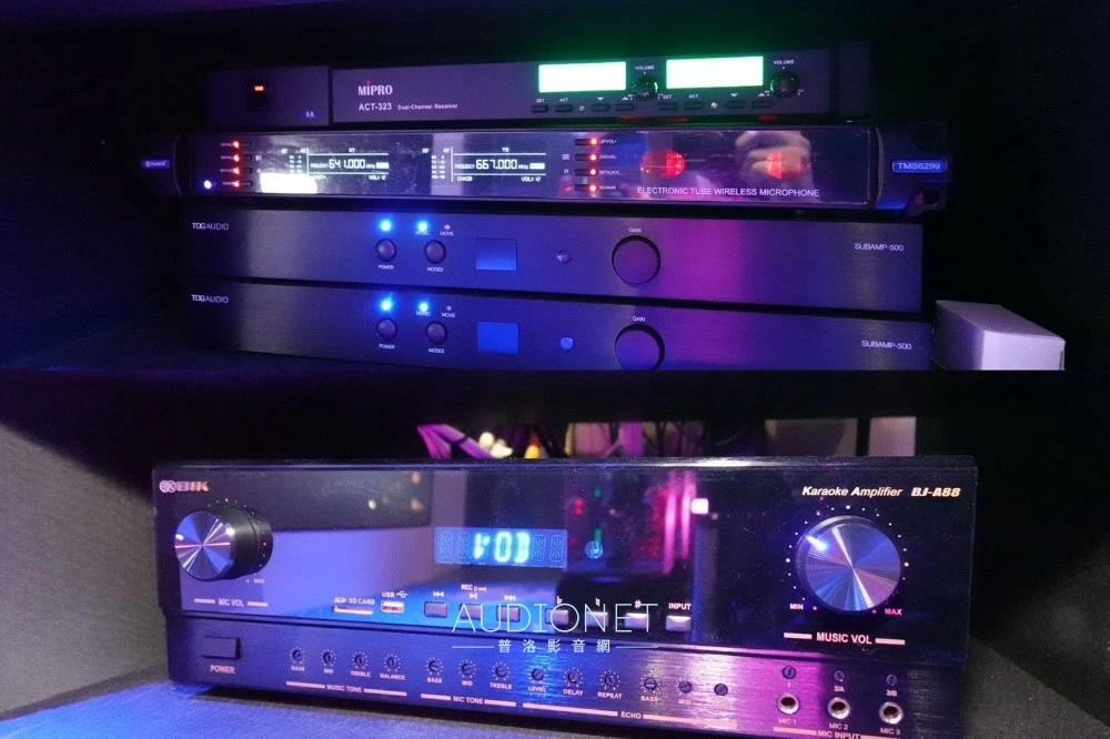 名展音響打造TDG喇叭結合泡泡瑪特風的「響唱玩聚屋」